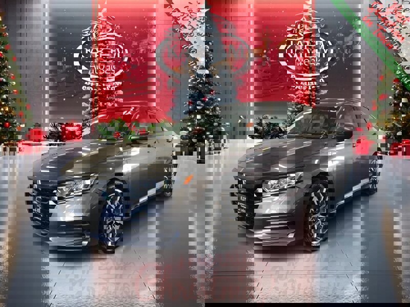 2018 Honda Accord Hybrid's photo