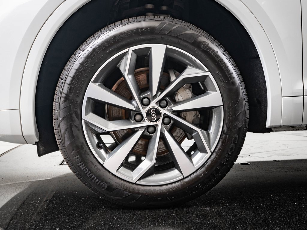 2022 Audi Q5 45 S line Premium photo 13