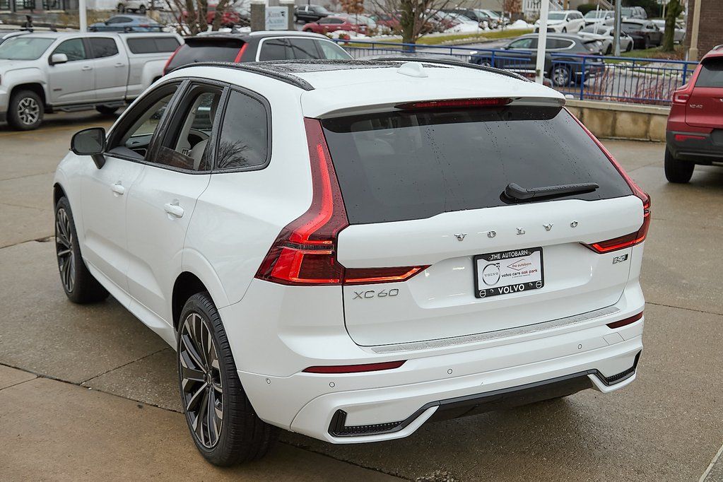 2026 VOLVO XC60 - Image 6