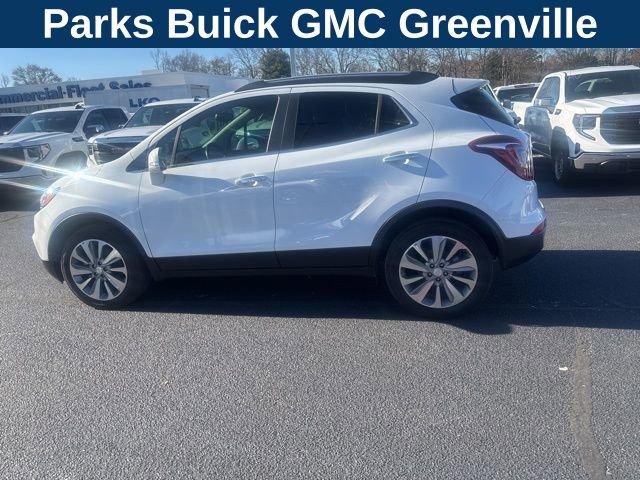2019 Buick Encore Preferred's photo