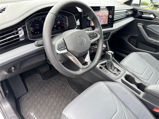 2025 Volkswagen Jetta 1.5T SEL photo 28