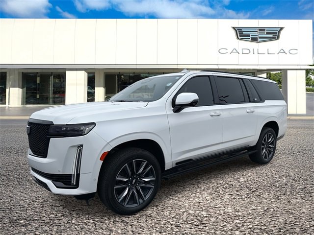 2022 Cadillac Escalade ESV Sport Platinum's photo