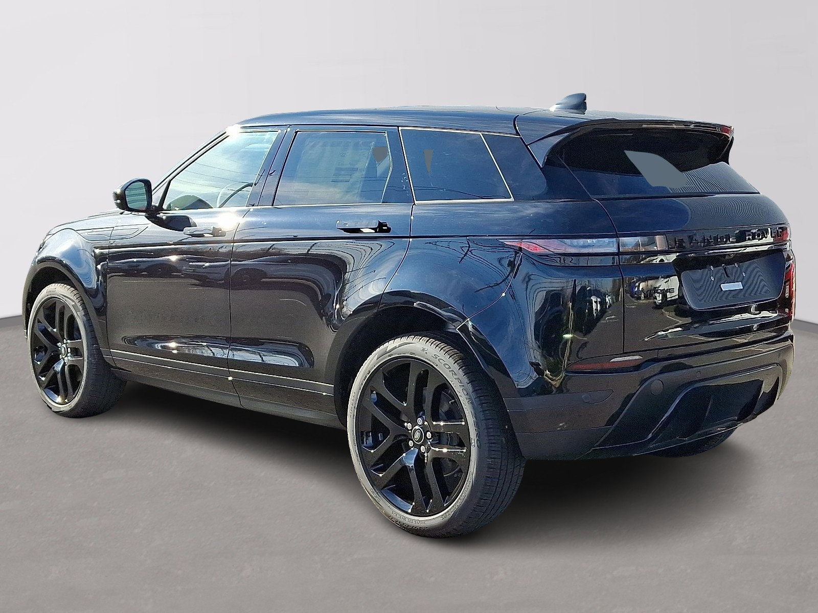 2026 Land Rover Range Rover Evoque S photo 4
