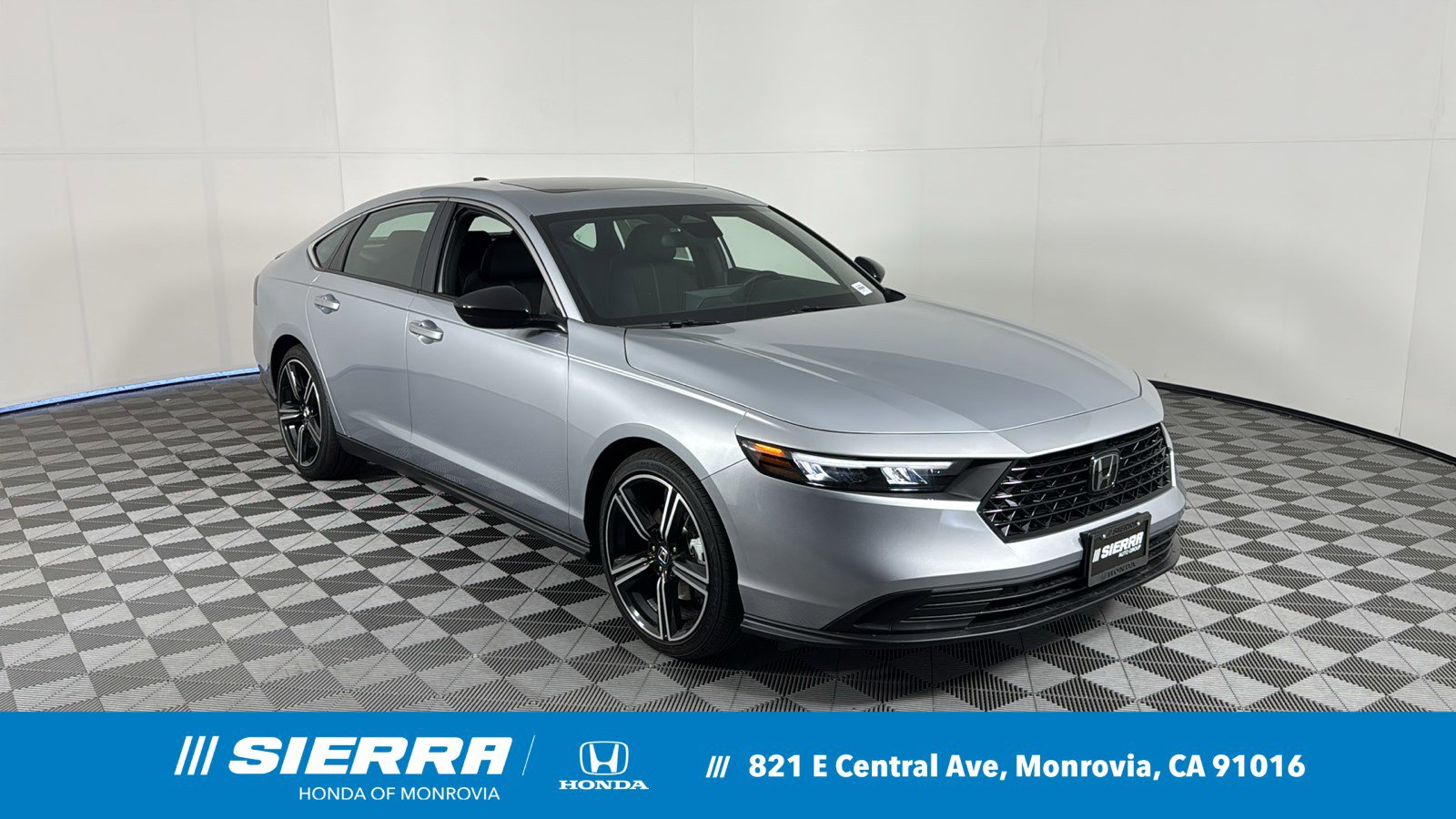 2025 Honda Accord Hybrid Sport's photo