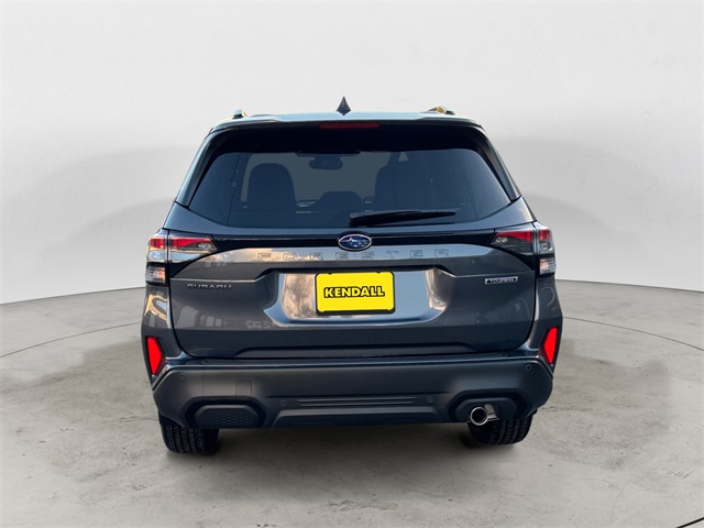 2025 Subaru Forester Touring photo 3