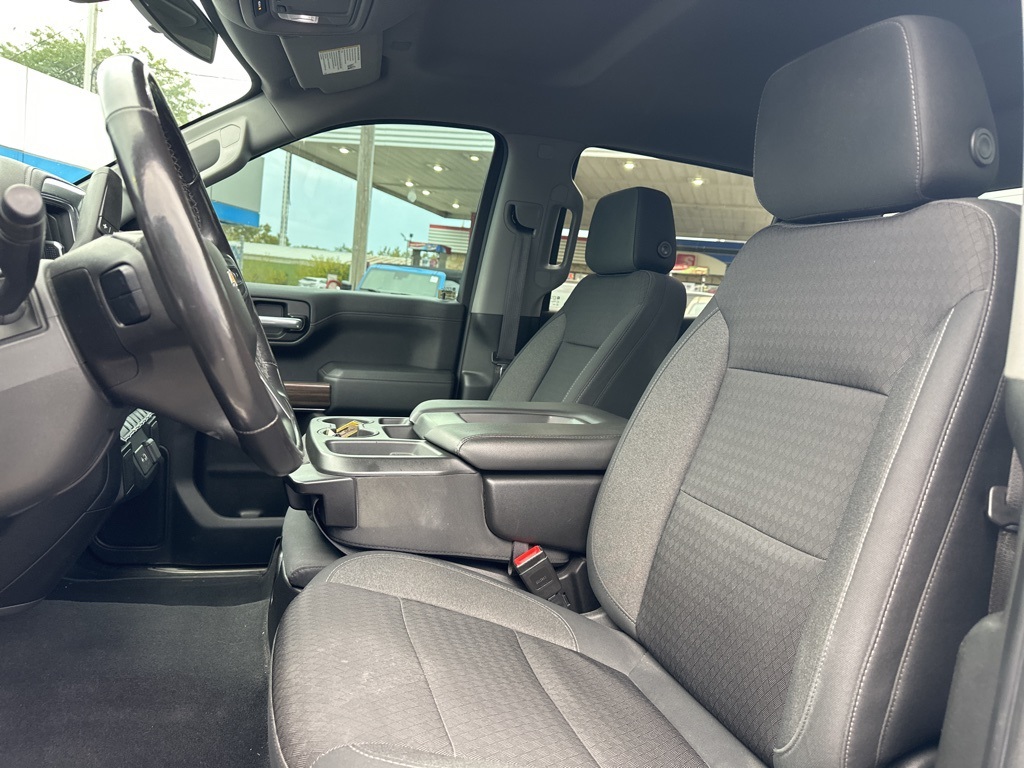 2020 Chevrolet Silverado 1500 LT photo 16