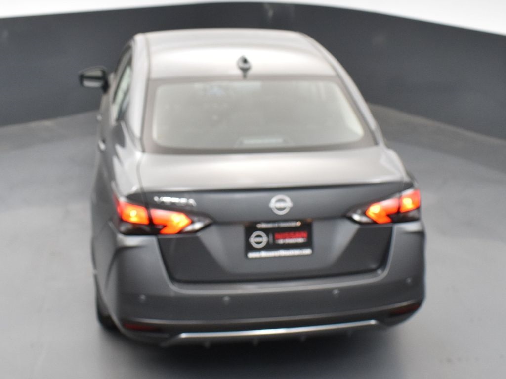 2025 Nissan Versa 1.6 SV photo 46