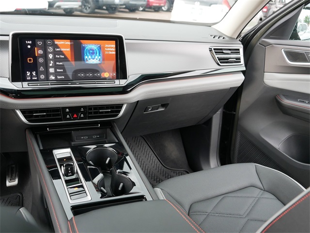 2024 Volkswagen Atlas Peak Edition SEL photo 23