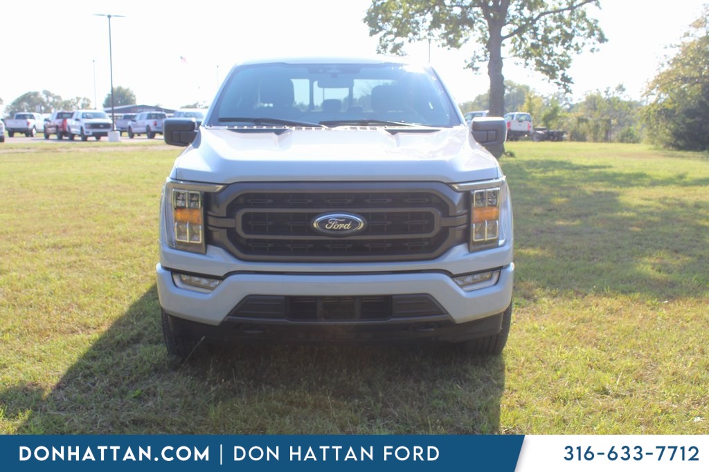 2023 Ford F-150 XLT photo 2