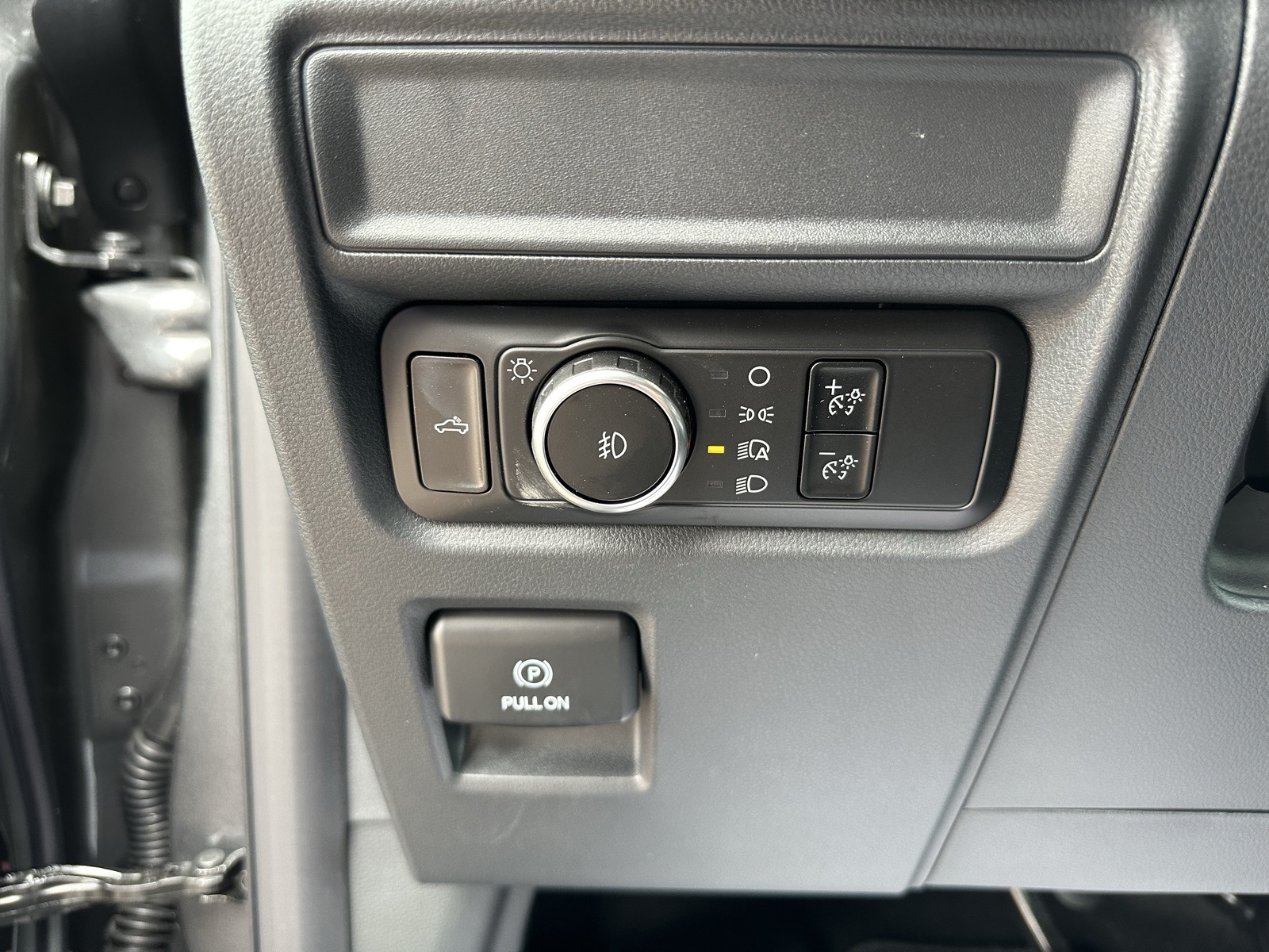 New 2024 Ford F150 STX 4D SuperCrew in Luverne S31023F Papik Motors