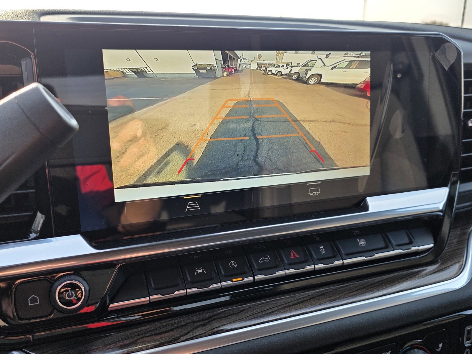 2025 Chevrolet Silverado 1500 LT photo 24