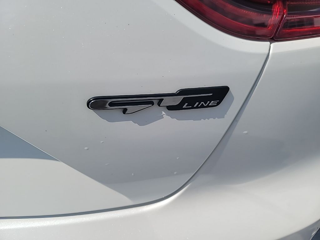 2020 Kia Stinger GT-Line photo 5