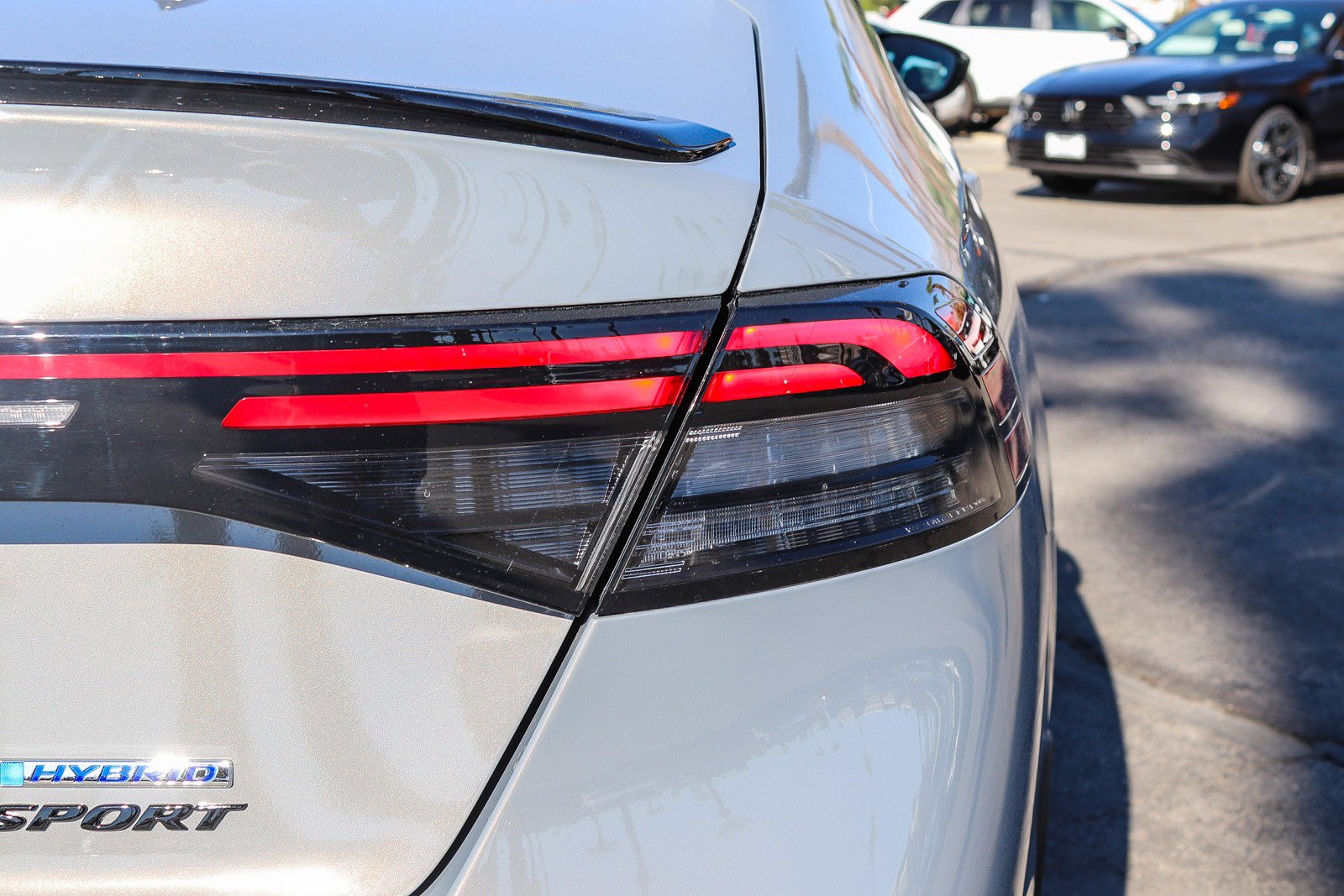 2025 Honda Accord Hybrid Sport-L photo 4