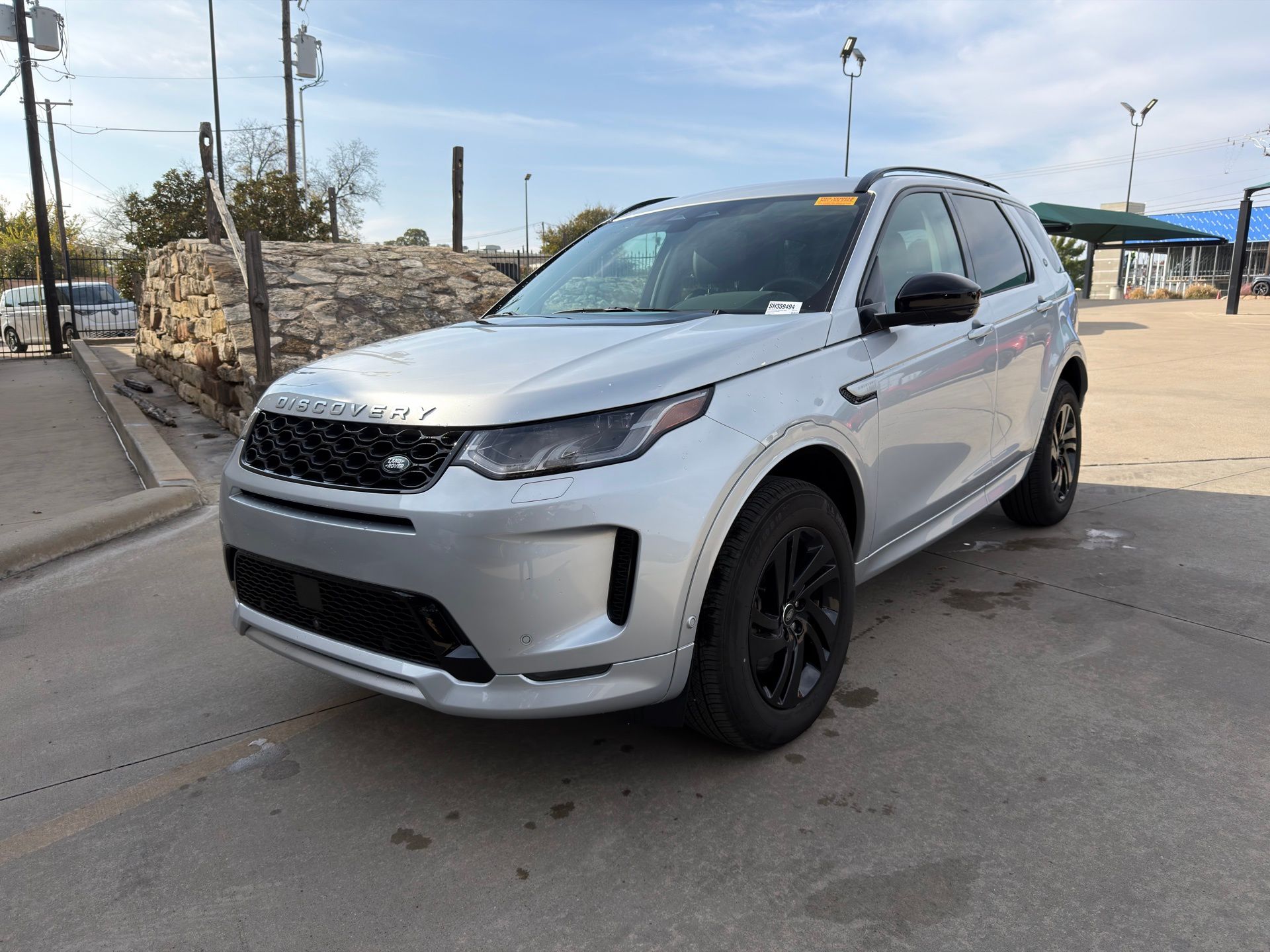 2025 Land Rover Discovery Sport S's photo