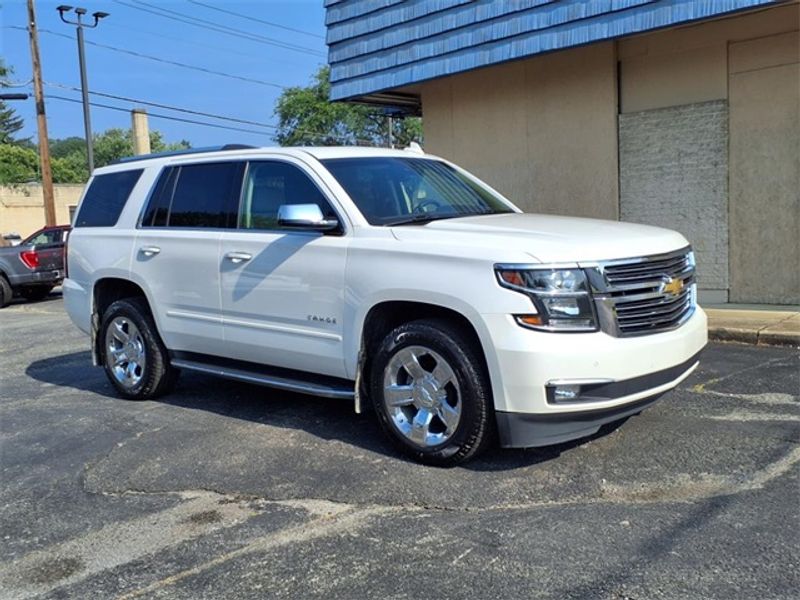2017 Chevrolet Tahoe Premier's photo
