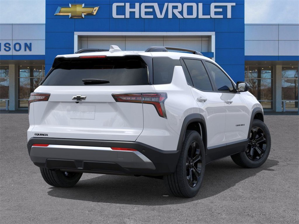 2026 Chevrolet Equinox LT photo 2