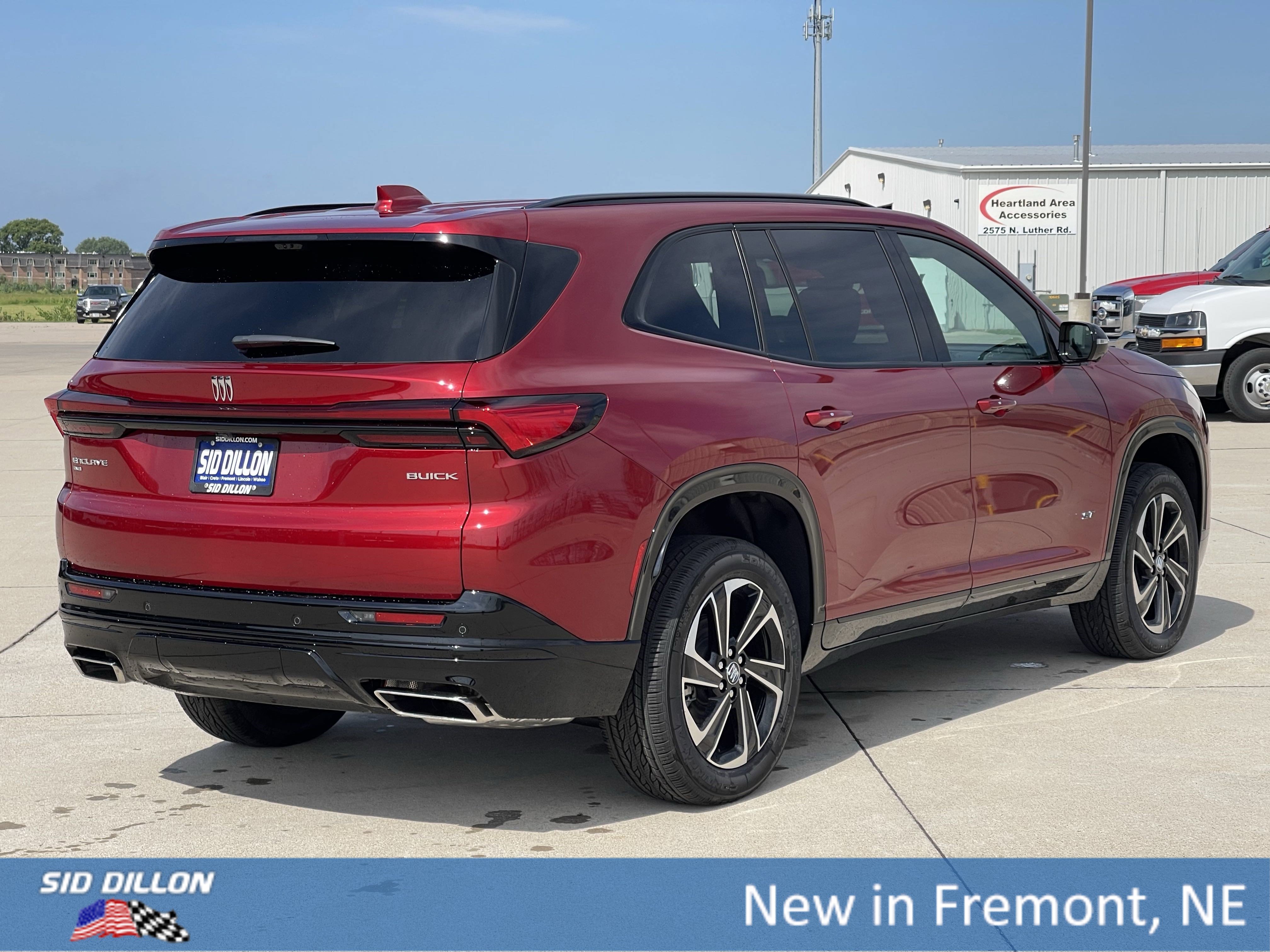 2026 Buick Enclave Sport Touring photo 8