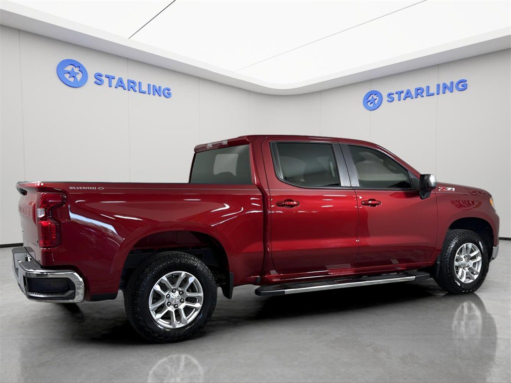 2024 Chevrolet Silverado 1500 LT photo 10