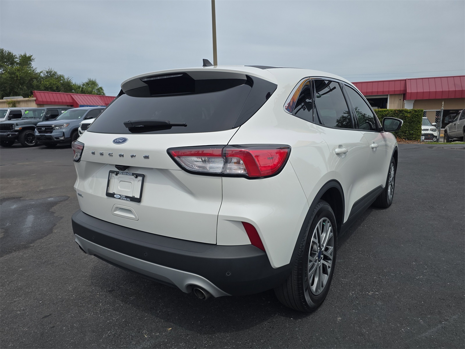 2022 Ford Escape SEL photo 3