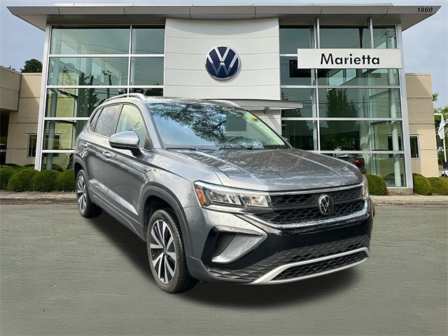 2024 Volkswagen Taos SE