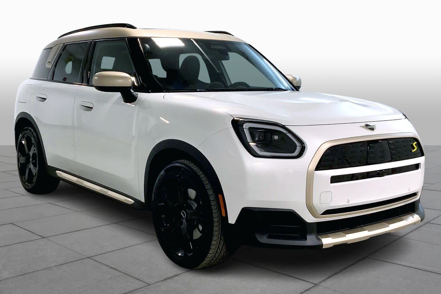 Used 2025 MINI Countryman SE with VIN WMZ53GA06S7S61650 for sale in Merriam, KS