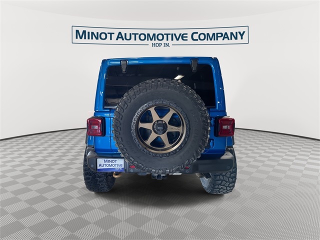 2023 Jeep Wrangler Rubicon 392 photo 6