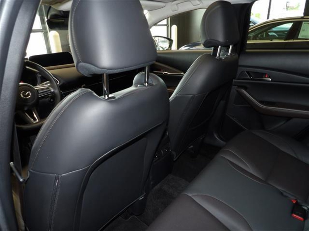 2024 Mazda CX-30 2.5 S Premium photo 22