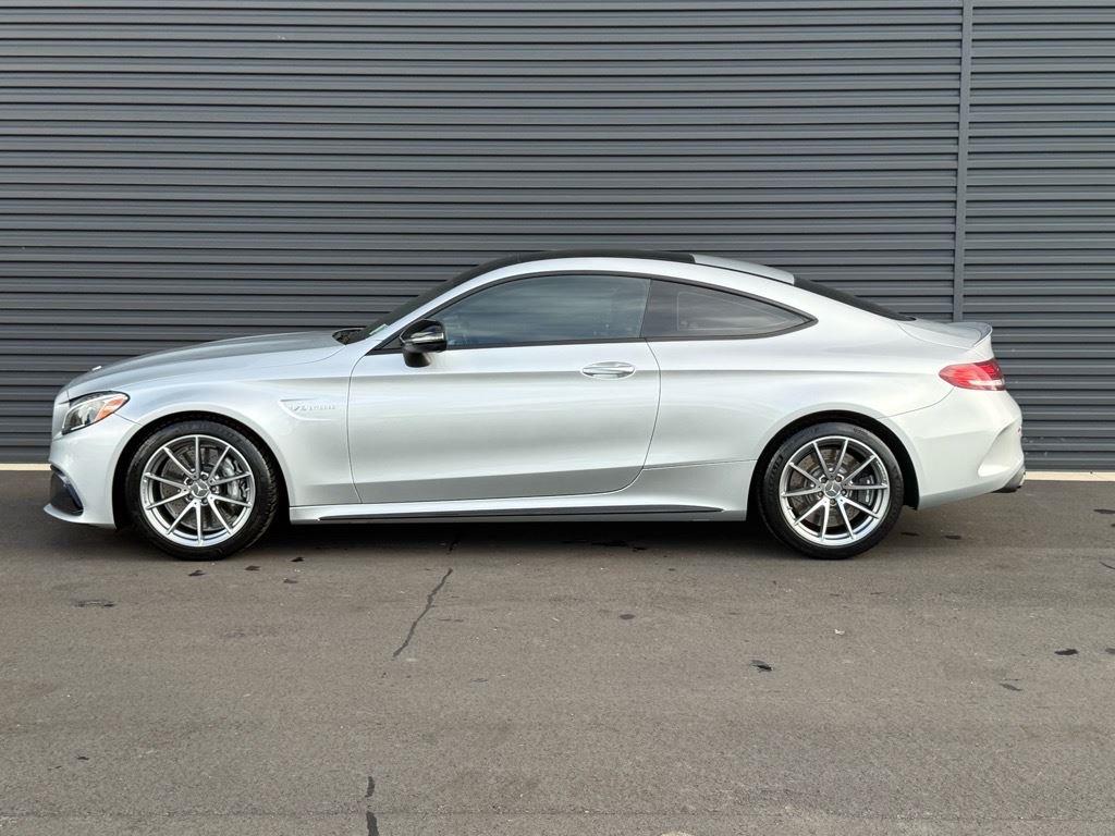 2018 Mercedes Benz C AMG 63 photo 2