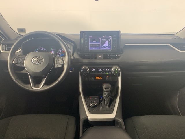 2021 Toyota RAV4 Hybrid XLE photo 11