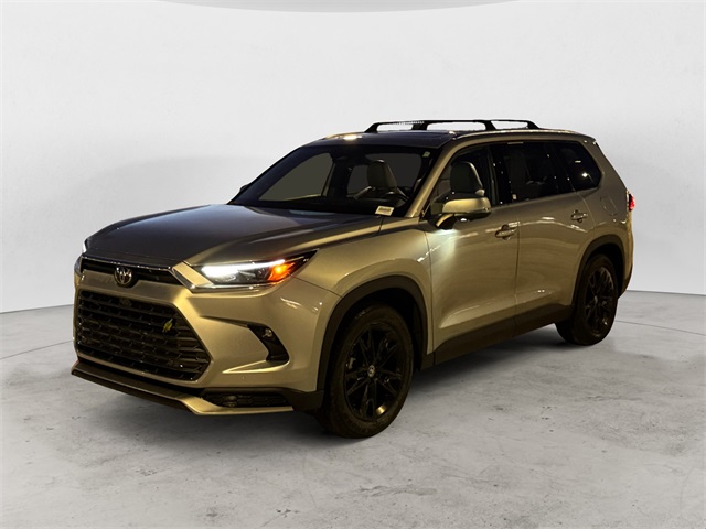 2024 Toyota Grand Highlander Platinum's photo