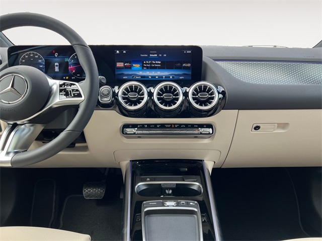 2025 Mercedes Benz GLA 250 4MATIC photo 11