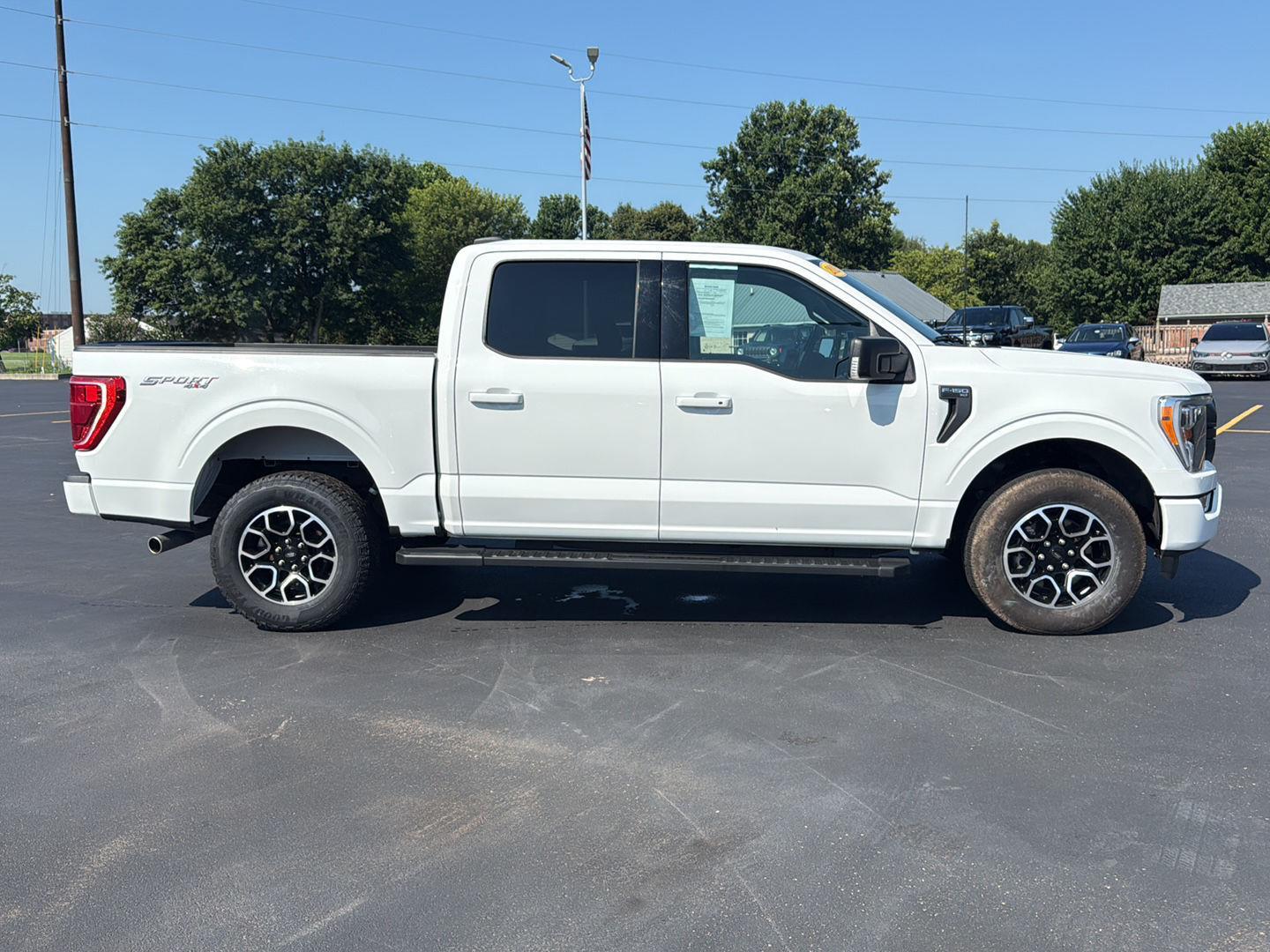 2023 Ford F-150 XLT photo 4