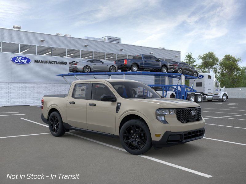 2025 Ford Maverick XLT photo 3