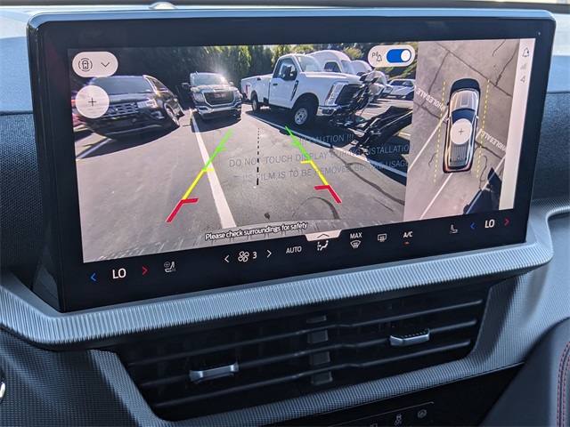 2025 Ford Explorer ST-Line photo 23
