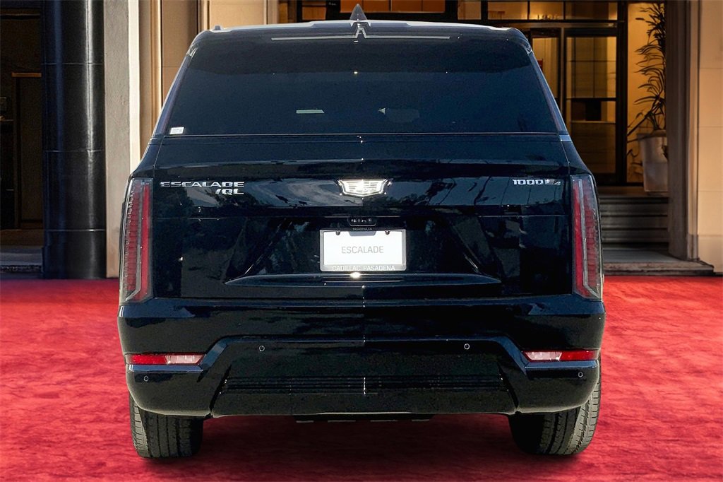 2026 Cadillac Escalade Sport photo 5