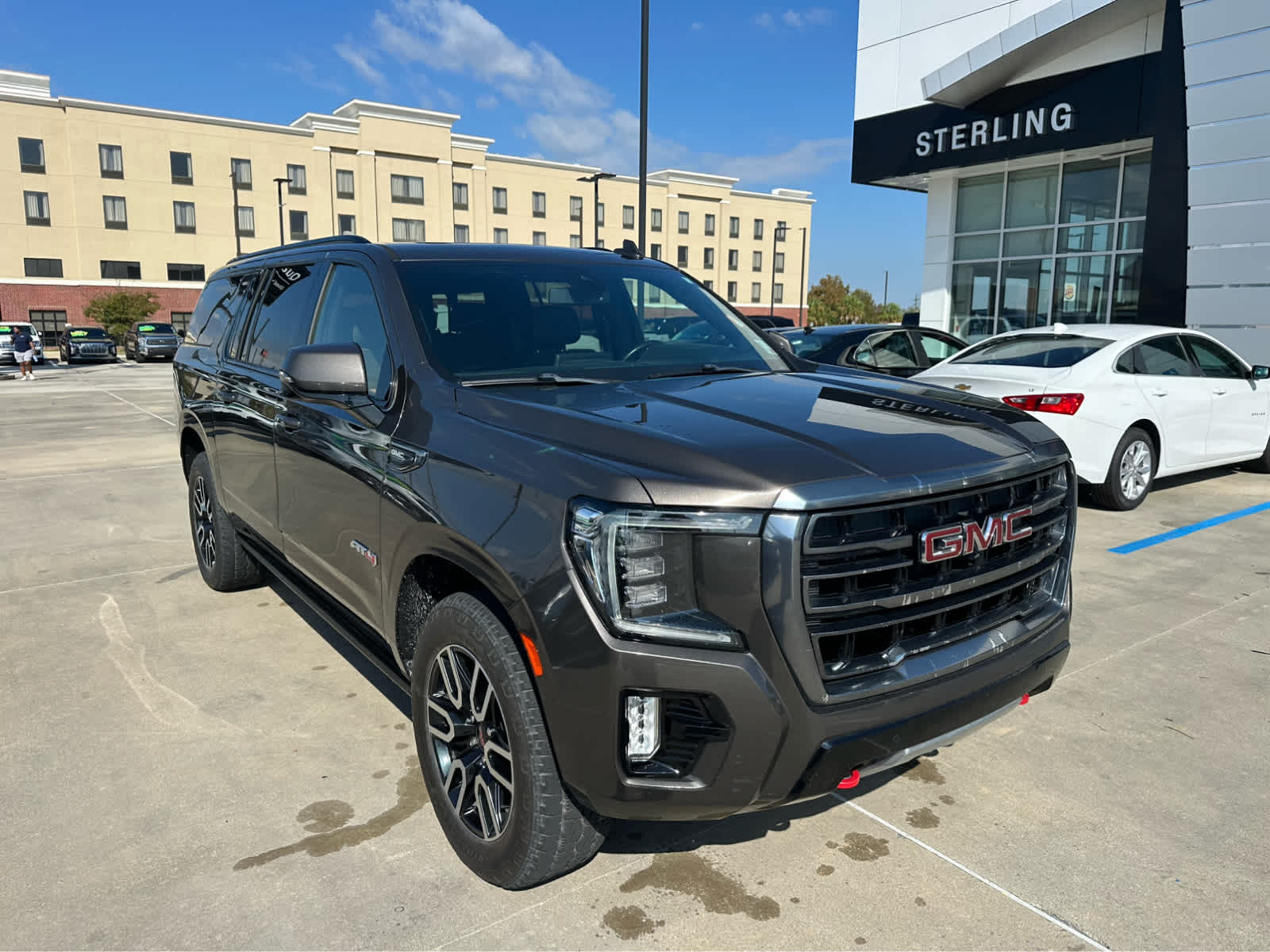 2021 GMC Yukon XL AT4's photo