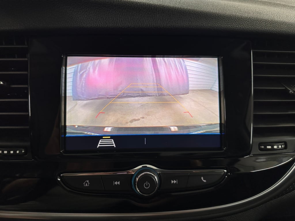 2022 Buick Encore Preferred photo 10