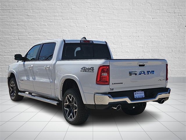 2026 Ram 1500 Laramie photo 3