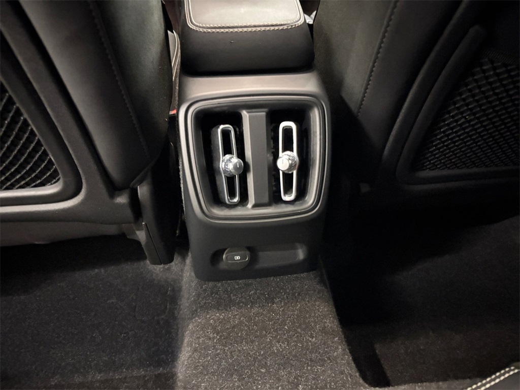 2023 Volvo C40 Recharge Plus photo 29