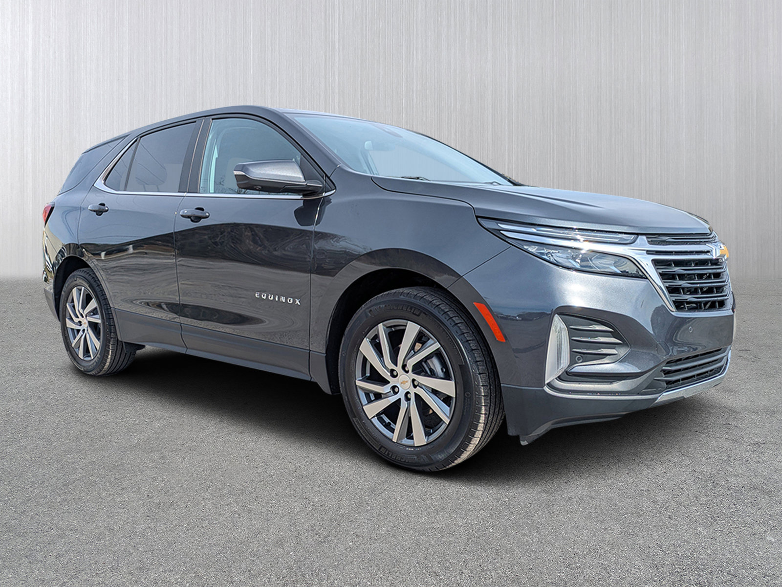2023 Chevrolet Equinox LT's photo