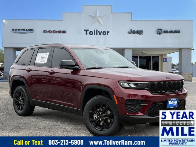 2025 Jeep Grand Cherokee Altitude's photo