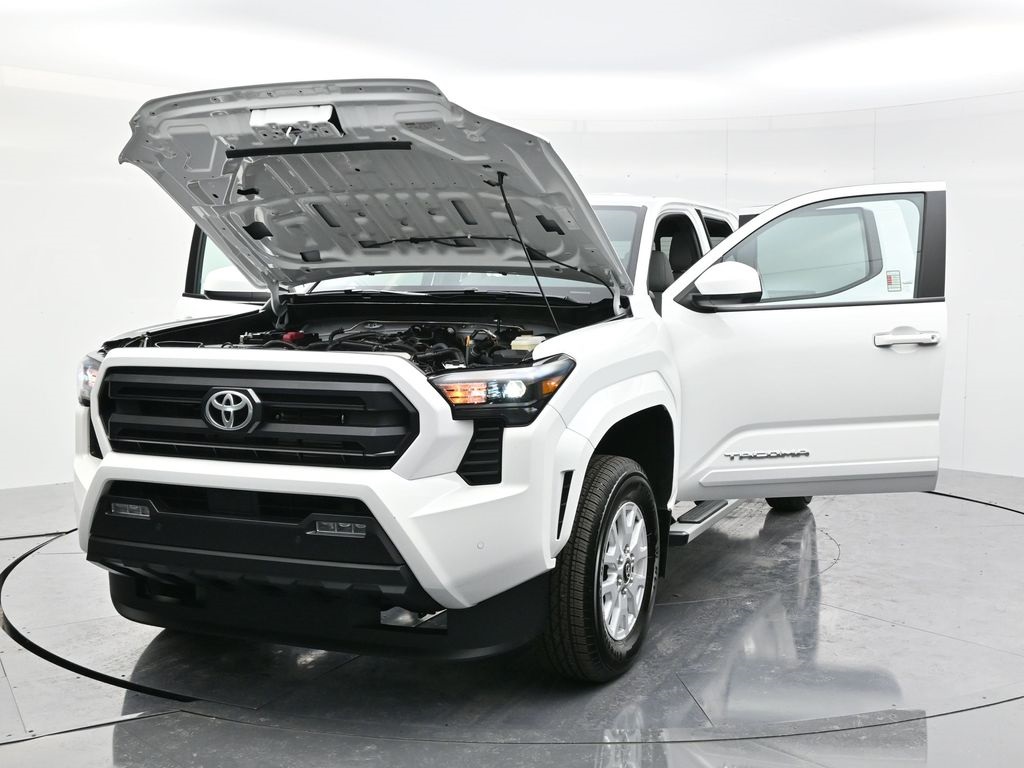 2024 Toyota Tacoma photo 54