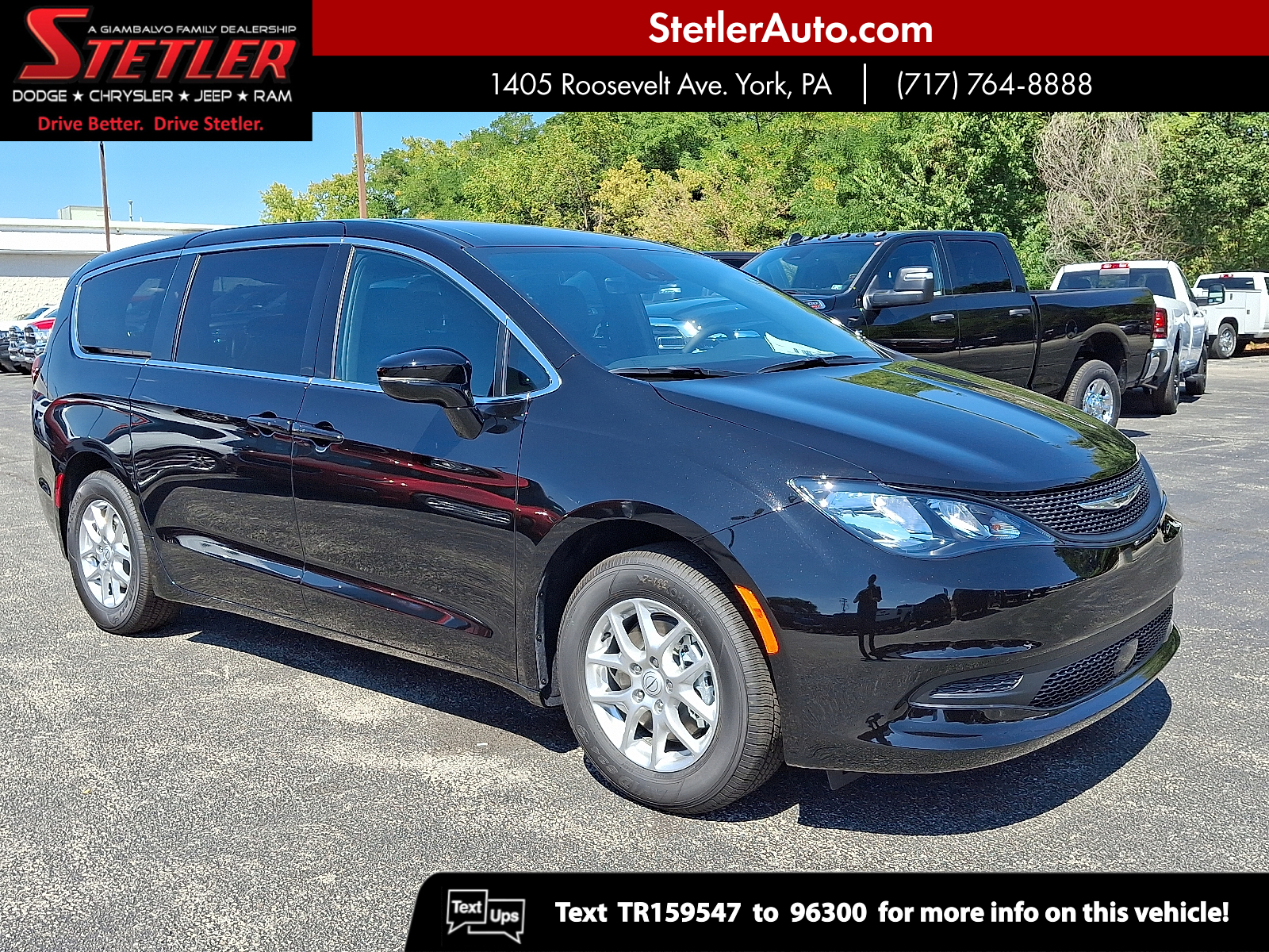 2026 Chrysler Voyager LX's photo