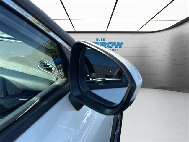 2023 Nissan Rogue SV photo 9