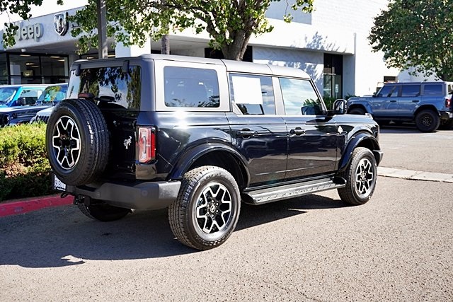 Used 2025 Black Ford Outer Banks image 7