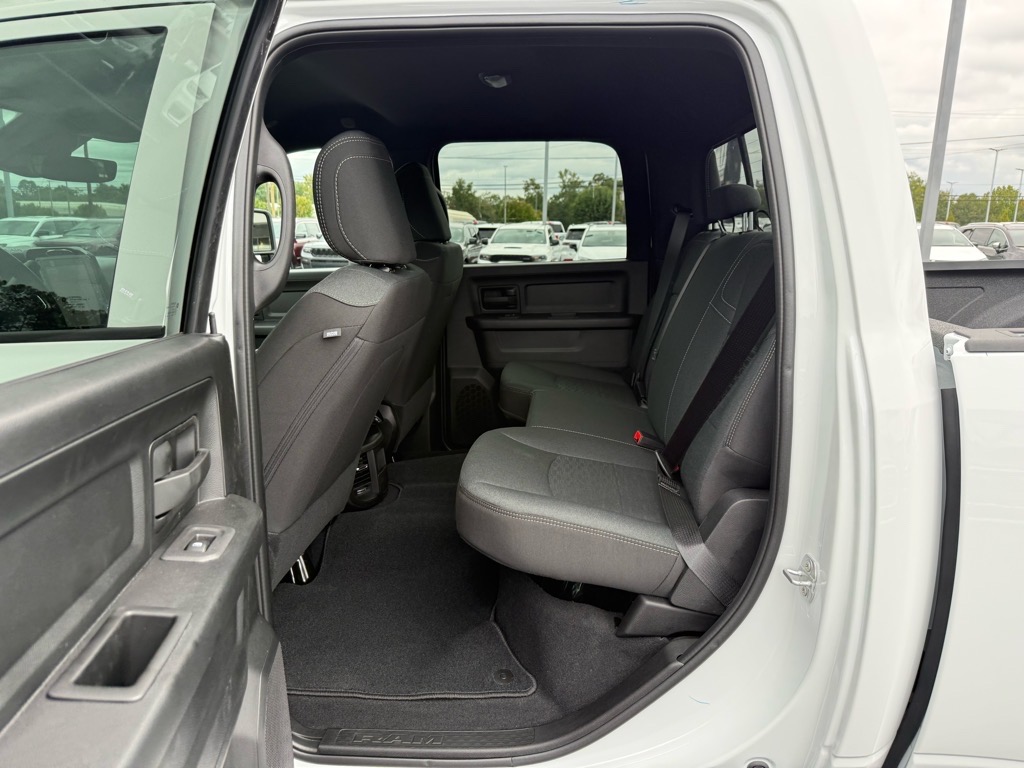 2026 Ram 3500 Tradesman photo 4