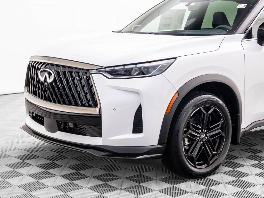 2026 Infiniti QX60 Luxe photo 32