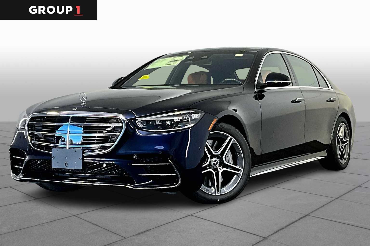 2025 Mercedes Benz S AMG 63 e photo 3