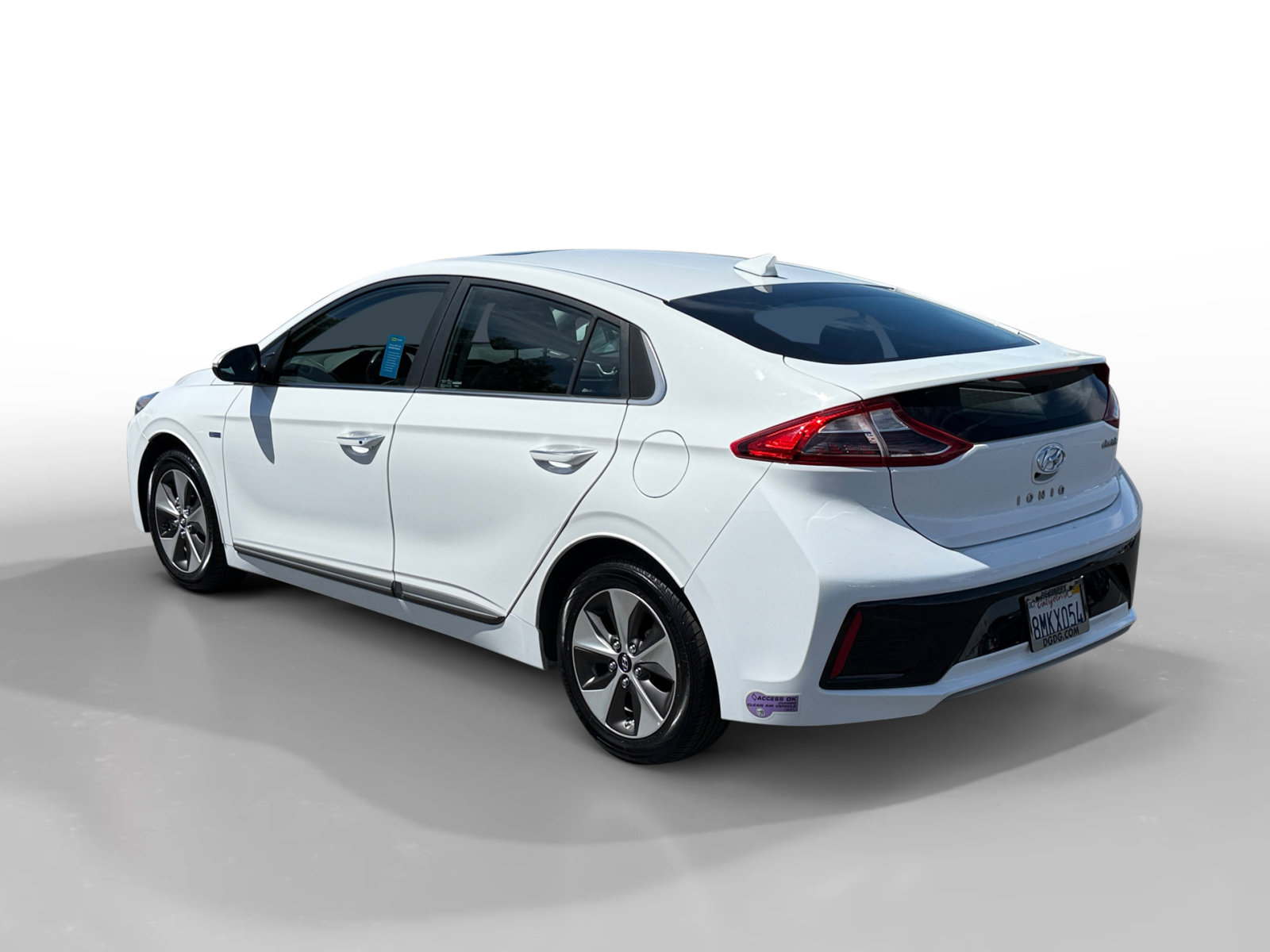 2019 Hyundai Ioniq Electric Limited photo 3