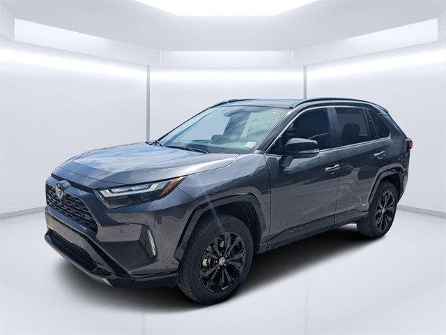 2025 Toyota RAV4 Hybrid XSE photo 7